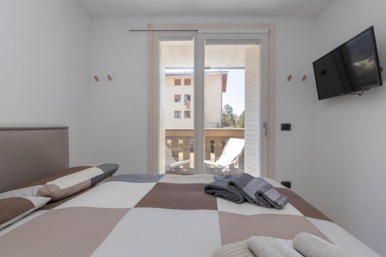 Cristallo Apartment - Ristrutturato Nuovo Centro อาปริกา ภายนอก รูปภาพ