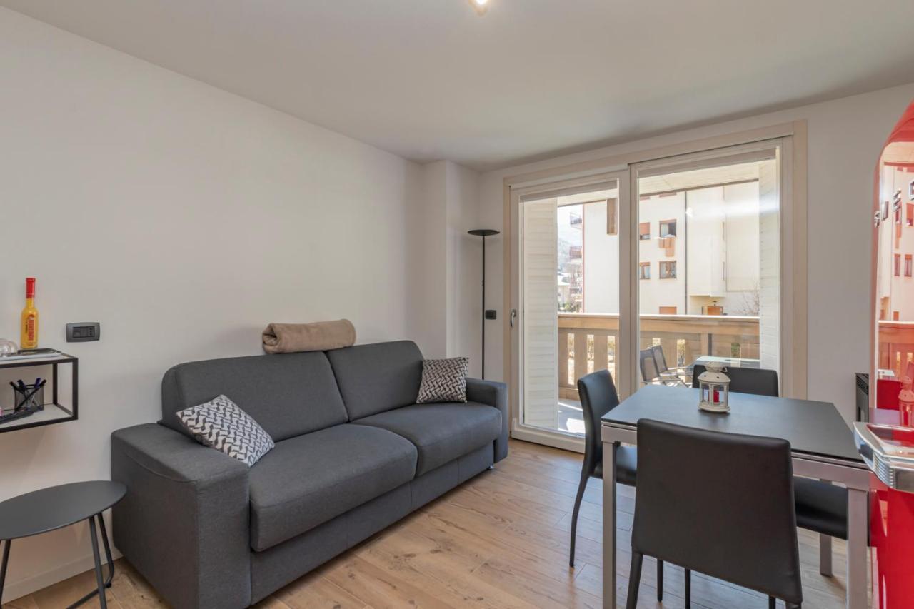 Cristallo Apartment - Ristrutturato Nuovo Centro อาปริกา ภายนอก รูปภาพ